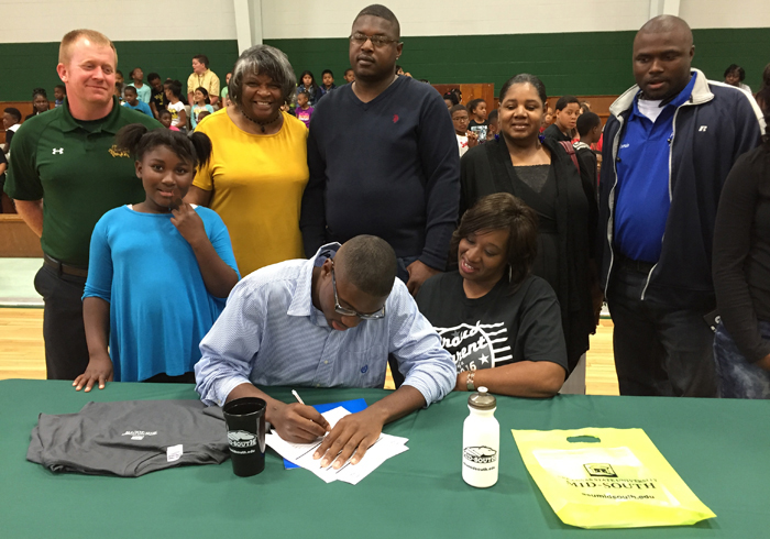 Greyhounds Add Mineral Springs Star